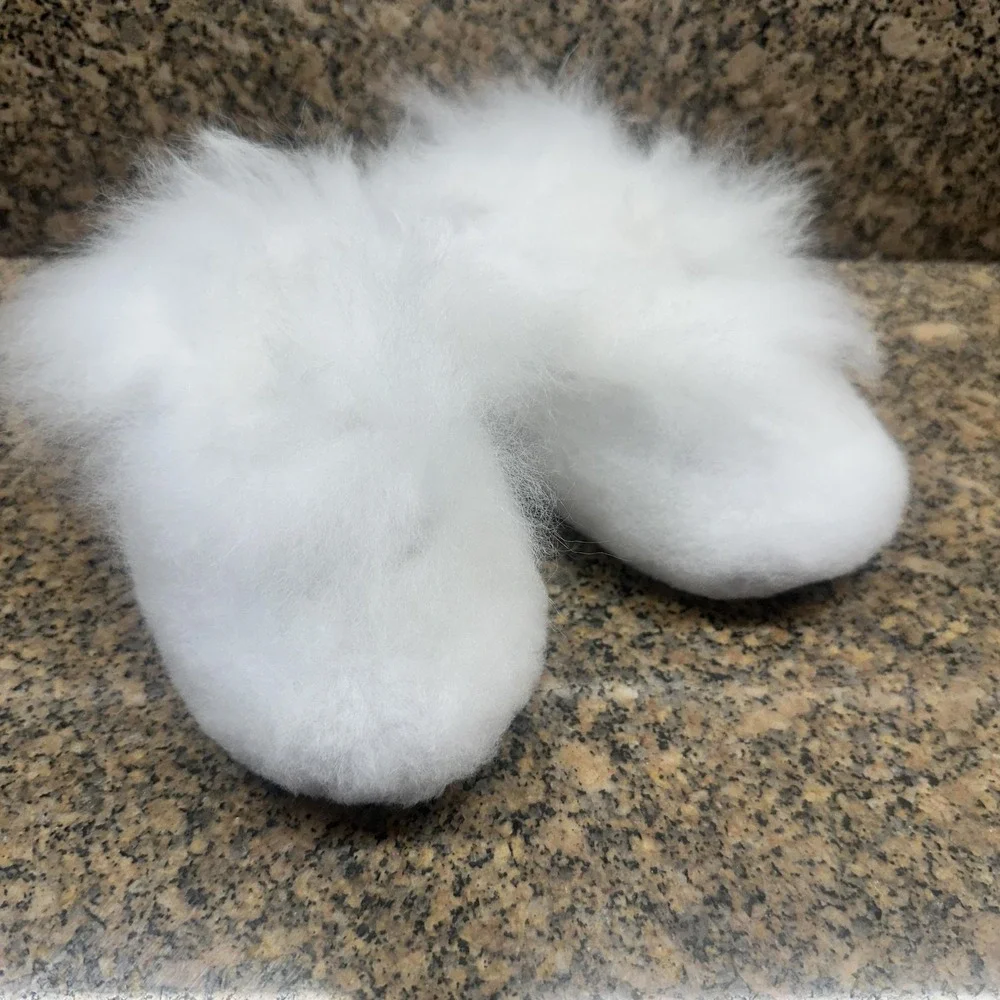 RH Baby & Child Slippers Baby Toddler 24 Month White Luxe Alpaca Shearling Lined